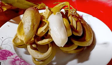 Gateau à la plante carnivore cambodgienne