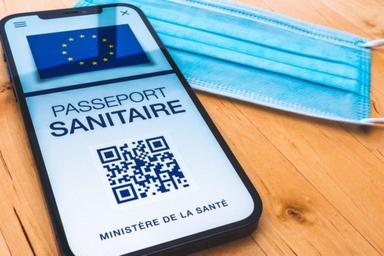 Un pass sanitaire européen et un masque