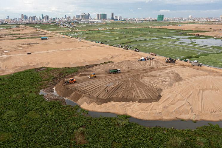 Sand is being used to fill Tompoun Lake to create land 