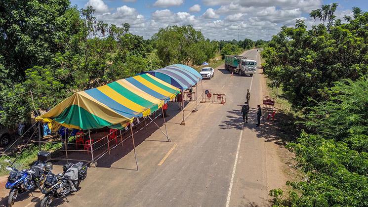 Barrage routier au Cambodge