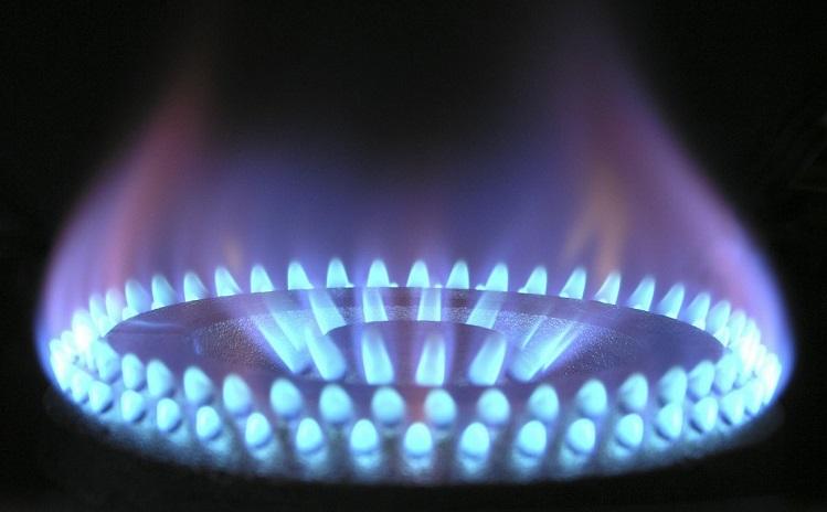 une flamme de gaz bleu