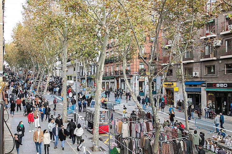 le Rastro de madrid, vu depuis la Ribera de Curtidores, en 2020