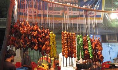 Des kebabs a Mumbai Mohamed Ali road