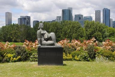 women and fish statue london 