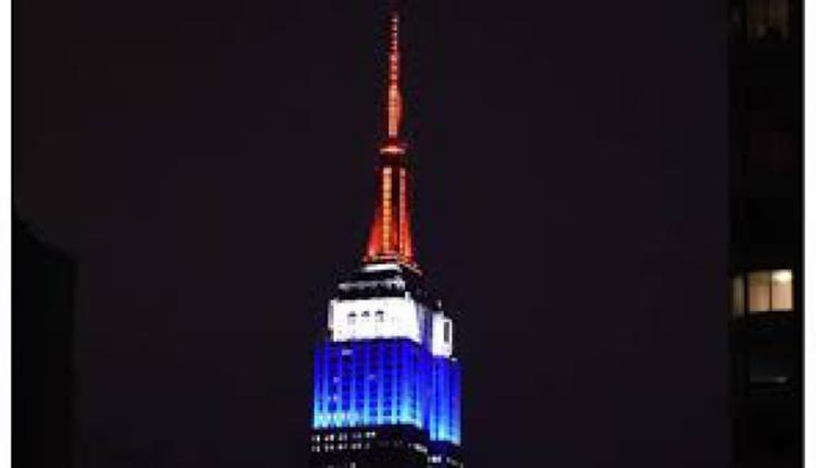 Empire State Building aux couleurs de la france