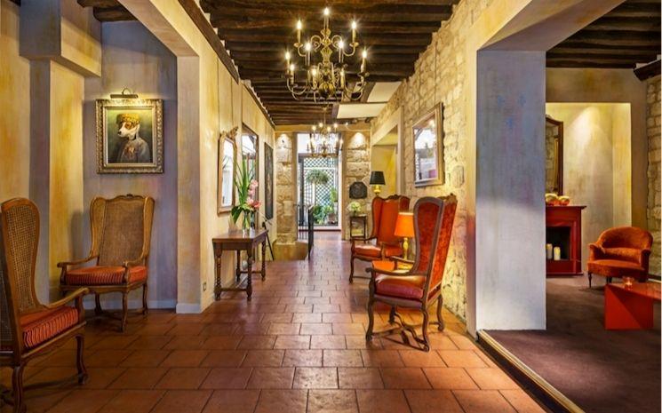 haul d'entrée de l'hotel saint paul