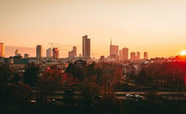 milan éclairée par le coucher du soleil_0