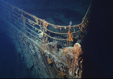 Il y a 110 ans, aux premières heures du 15 avril 1912, le RMS Titanic coulait lors de son voyage inaugural qui devait relier Southampton à New York,  coûtant la vie à plus de 1 500 personnes