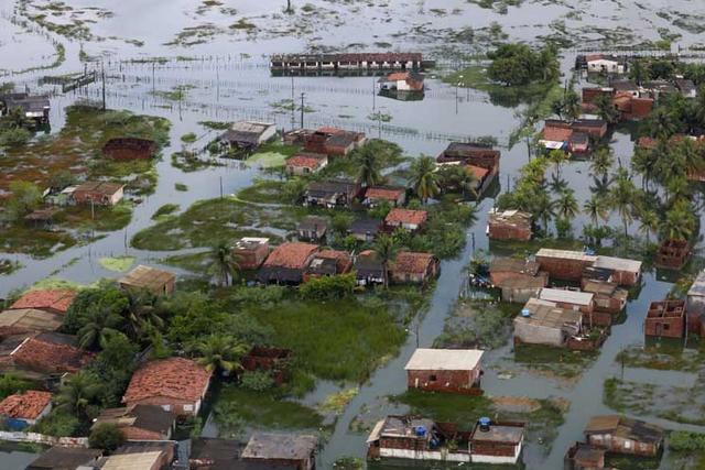 Inondation à Recife, Brésil