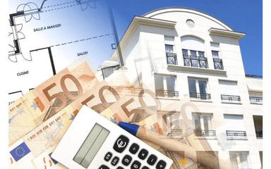 immeuble avec billets de 50euros et calculatrice