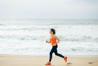 Courir sur la plage