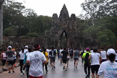 Deux mille coureurs attendus au Marathon de l'Empire khmer Khuth Sao
