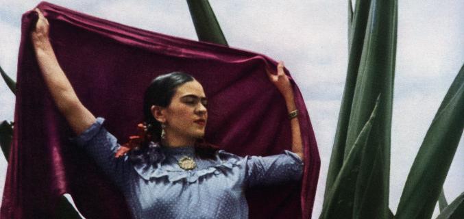 Frida Kahlo, Au-delà des apparences