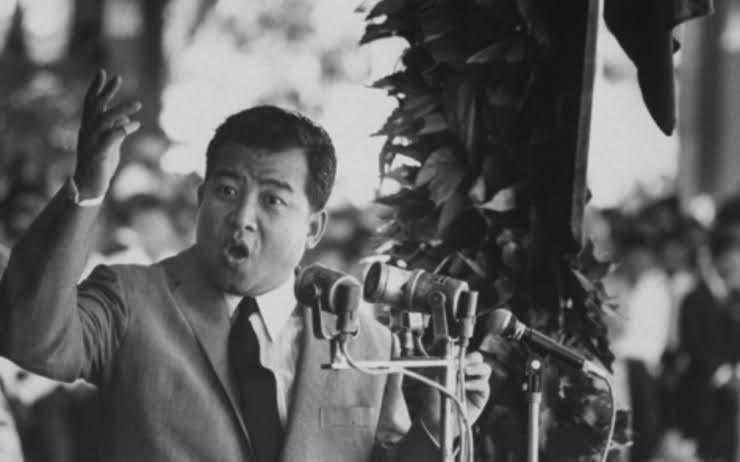 Roi Norodom Sihanouk