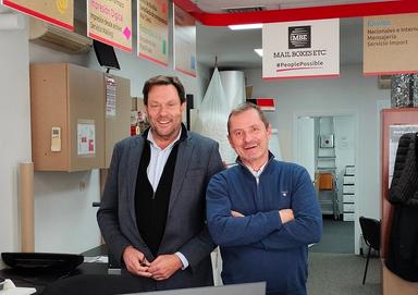 Eric Butaud et Philippe Parisot, franchisés de MBE à Madrid