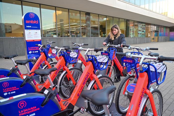 velo barcelone ambici:Ambici