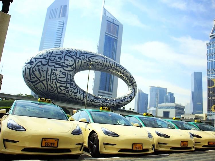 Tesla-Taxi-Dubai