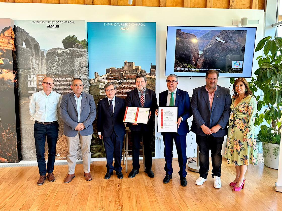 El @CaminitoDelRey_ es referente turístico a nivel mundial. Hoy ha recibido  la certificación como buen ejemplo de gestión turística del patrimonio de manera sostenible que entrega el Campus de Excelencia Internacional (CEI) 