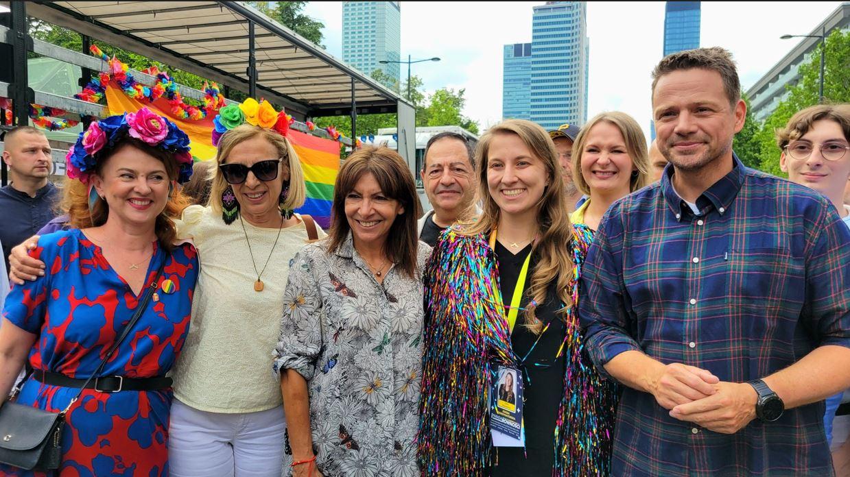 Anne Hidalgo Varsovie marche des Fiertés