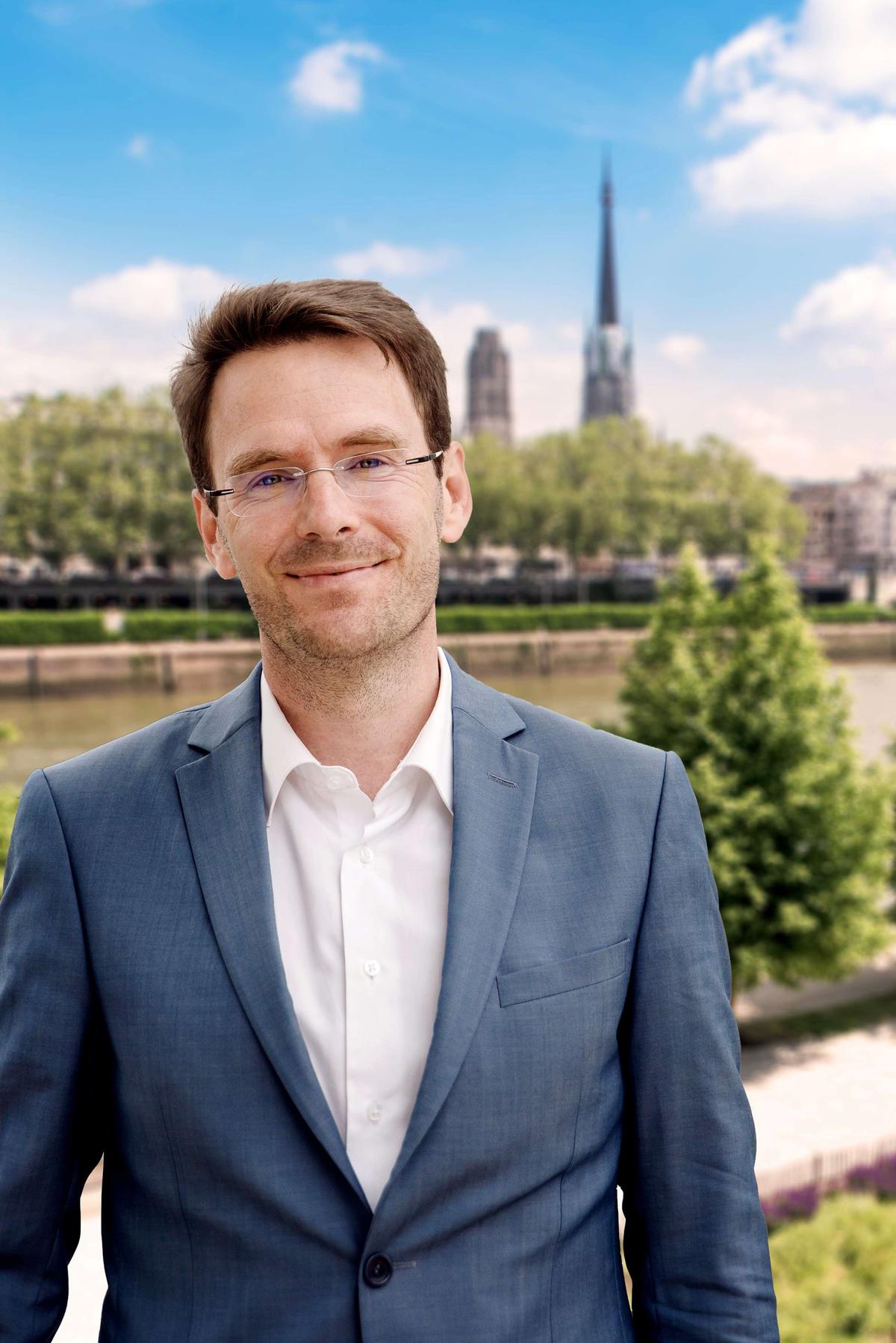 Nicolas Mayer Rossignol maire Rouen Refondations