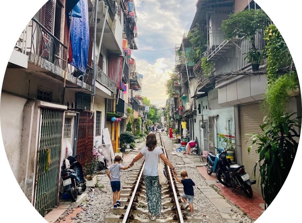 rue train hanoi