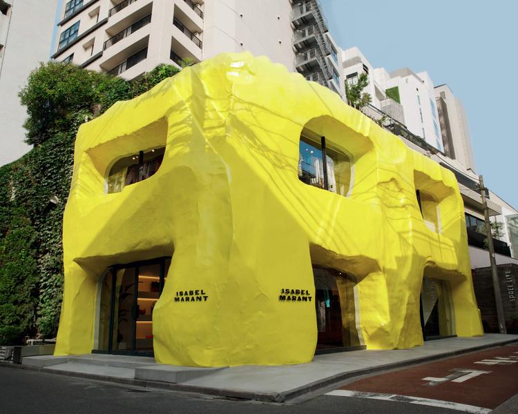 Façade de la nouvelle boutique Isabel Marant, Minami Aoyama, Tokyo © Isabel Marant