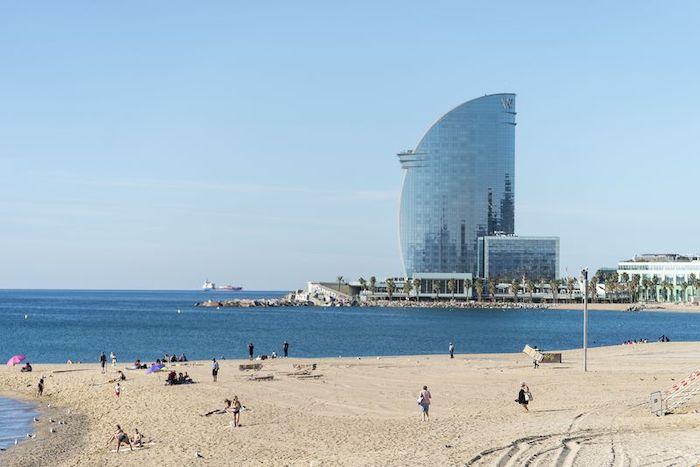 plage barcelone