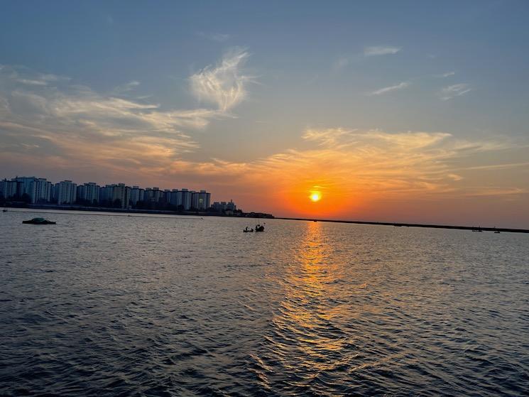 coucher de soleil à Bombay