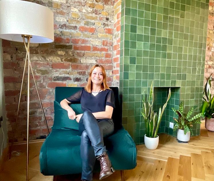 Margaux Cras est une femme entrepreneuse ambitieuse