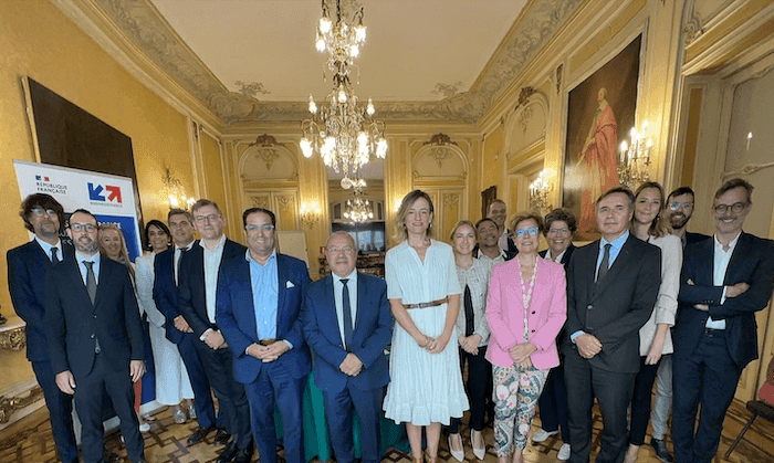 photo de groupe business france et partenaires choisis en espagne