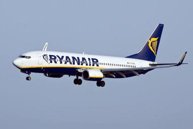 un avion de ryanair