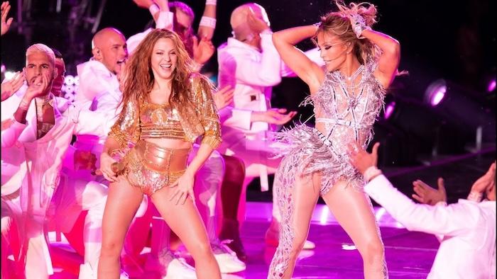 Shakira et Jennifer Lopez à la Super Bowl 2022