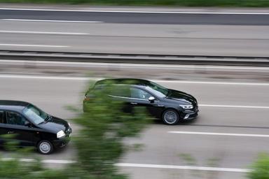 voiture flashée par un radar sur une autoroute d'Espagne en Catalogne