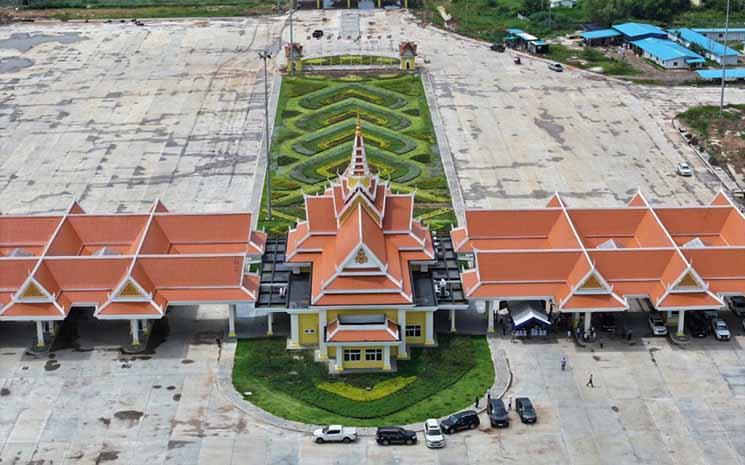 la construction du poste-frontière international Cambodge-Thaïlande