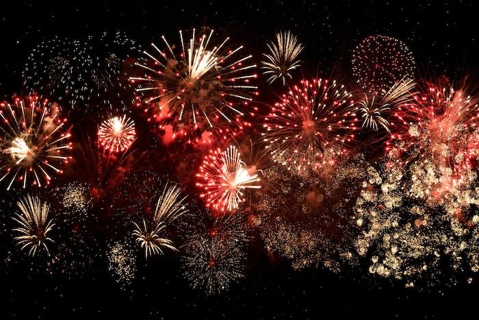 feu d'artifice pour la nit del foc à valencia