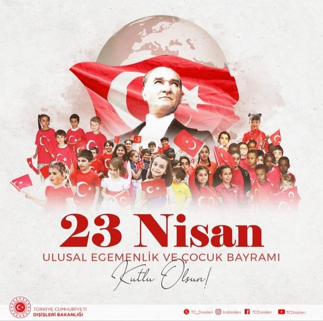 23 avril Turquie fête souveraineté enfants Atatürk drapeau turc enfants célébration nationale