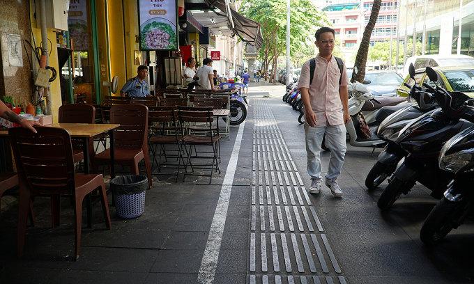 Location des trottoirs a hcm ville