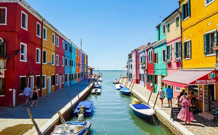 maisons colorées burano