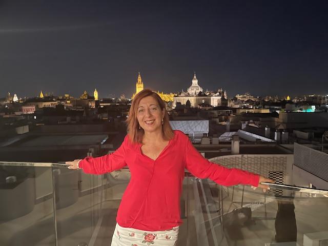 Sonia, Guide Officielle de Tourisme à Séville