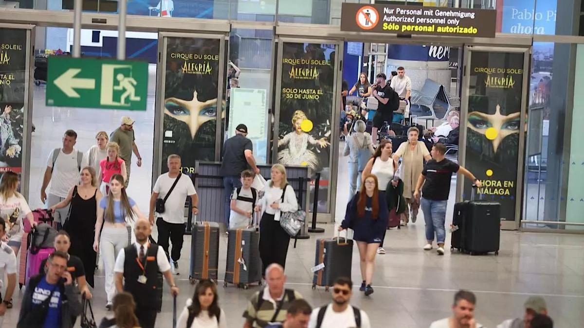 Arrivée de passagers à l’aéroport de Malaga