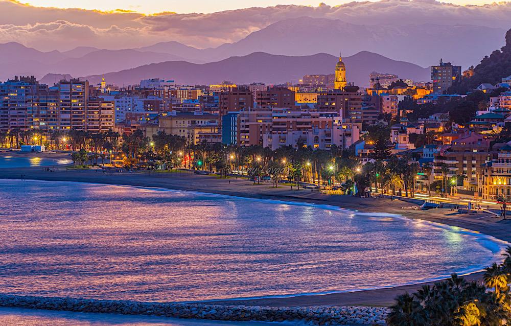 Malaga de nuit