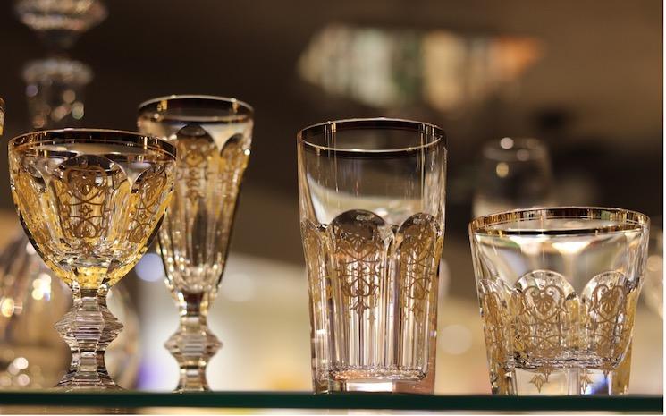 En 1882, Vessière Cristaux est le premier distributeur du célèbre cristal de Baccarat