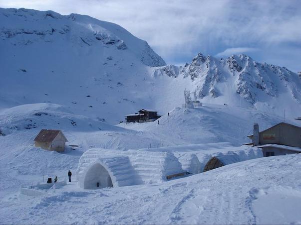 ice-hotel