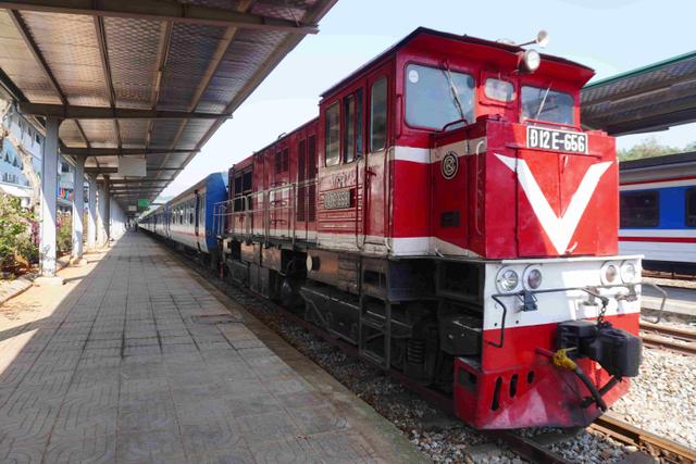 train hanoi lao cai sa pa