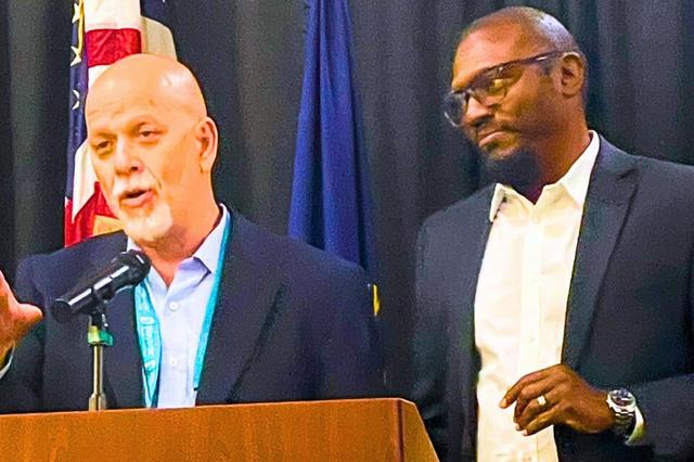 James Natsis et Patrick Litanga