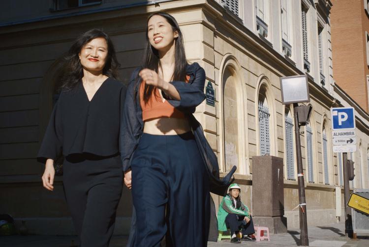 femme asiatique france communauté