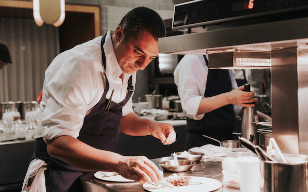 Julien Royer, chef-propriétaire d'Odette, Louise et Claudine