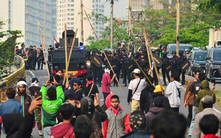 Manifestation-Jakarta