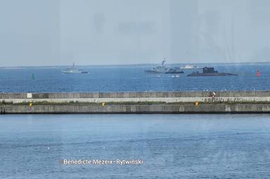 Sous-marin polonais ORP « Orzeł » en surface : photo du navire emblématique de la marine militaire polonaise  