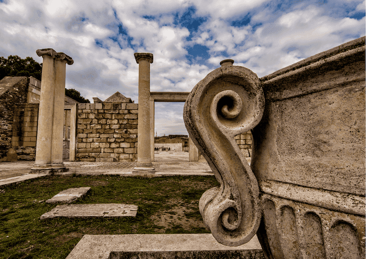 Ruines antiques de Sardes à Manisa, ancienne capitale de la Lydie inscrite au patrimoine mondial de l’UNESCO en 2025
